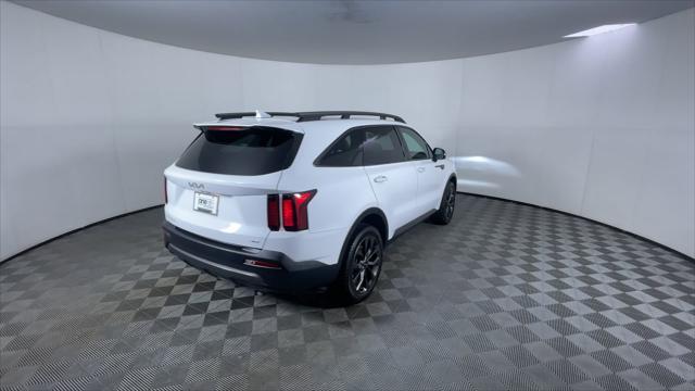 used 2023 Kia Sorento car, priced at $32,820