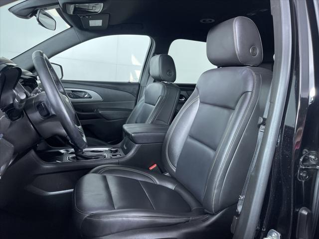 used 2023 Chevrolet Traverse car, priced at $36,140