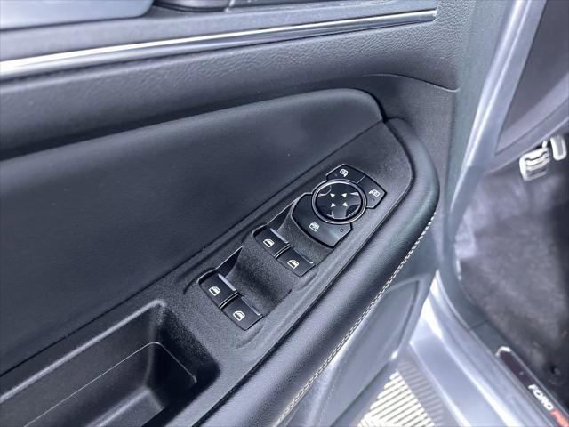 used 2023 Ford Edge car, priced at $35,236