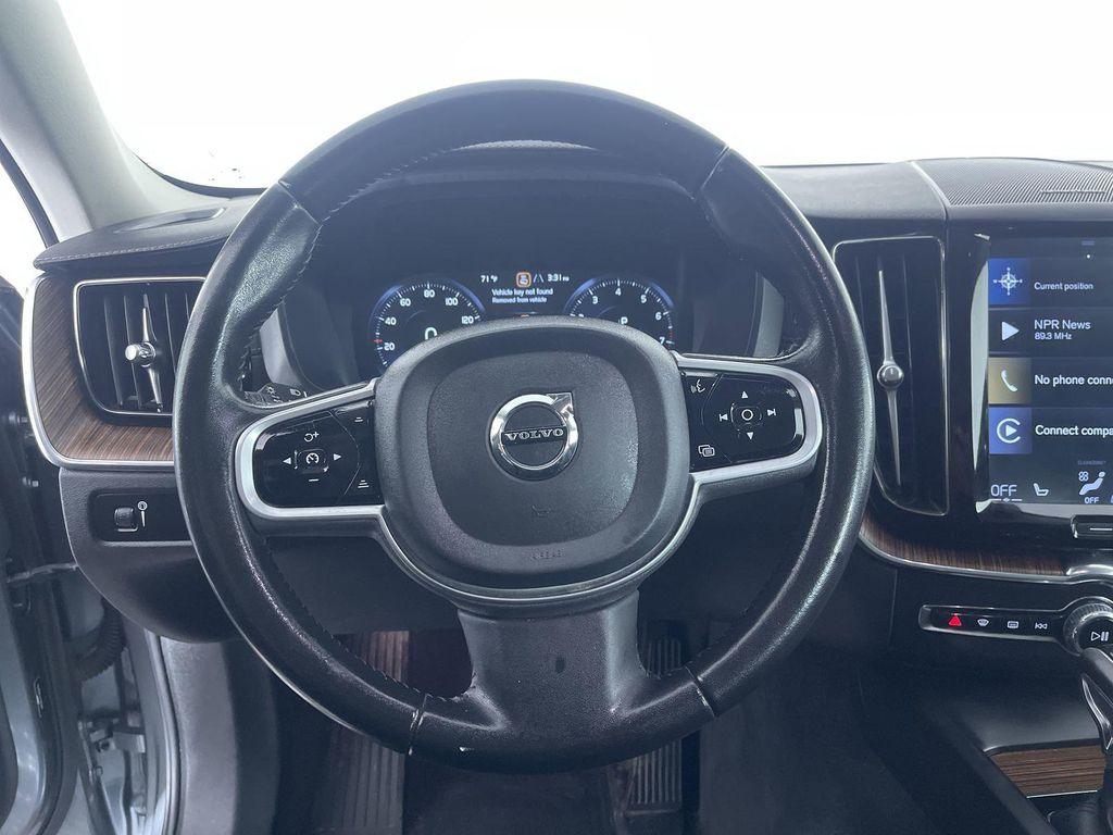 used 2020 Volvo XC60 car, priced at $21,971