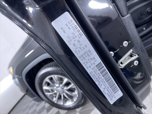 used 2019 Jeep Cherokee car, priced at $16,353