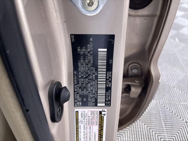 used 2004 Toyota Highlander car, priced at $7,200