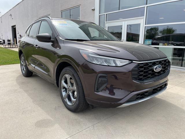 used 2023 Ford Escape car, priced at $28,995