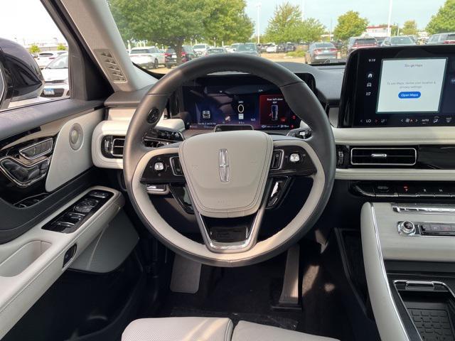 new 2025 Lincoln Aviator car