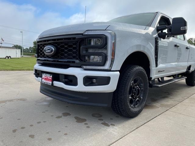 new 2024 Ford F-350 car, priced at $72,040