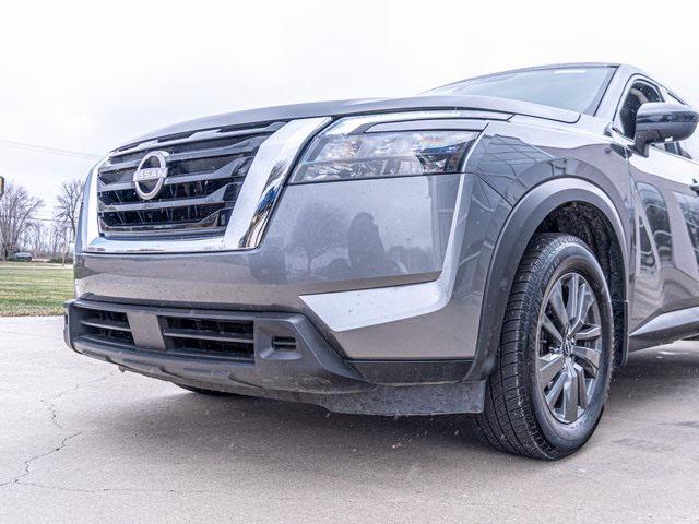 used 2023 Nissan Pathfinder car, priced at $26,991