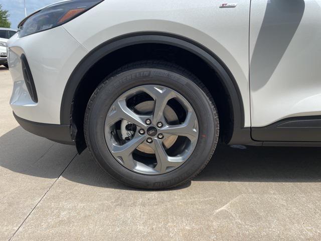 new 2025 Ford Escape car, priced at $37,283