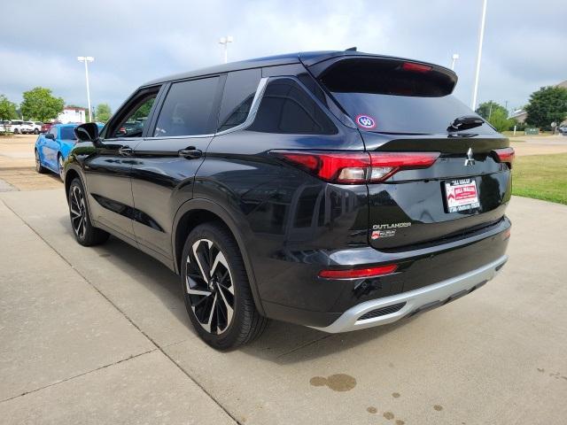 used 2024 Mitsubishi Outlander car, priced at $30,999