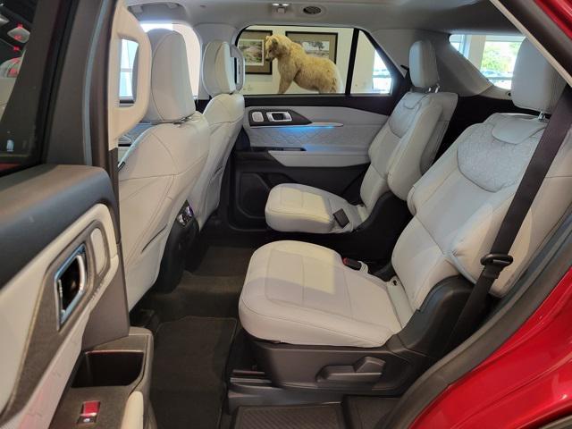 new 2025 Ford Explorer car