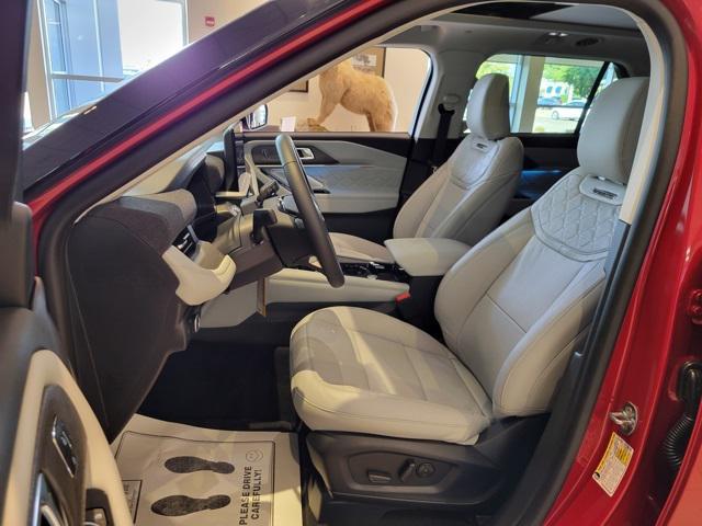 new 2025 Ford Explorer car