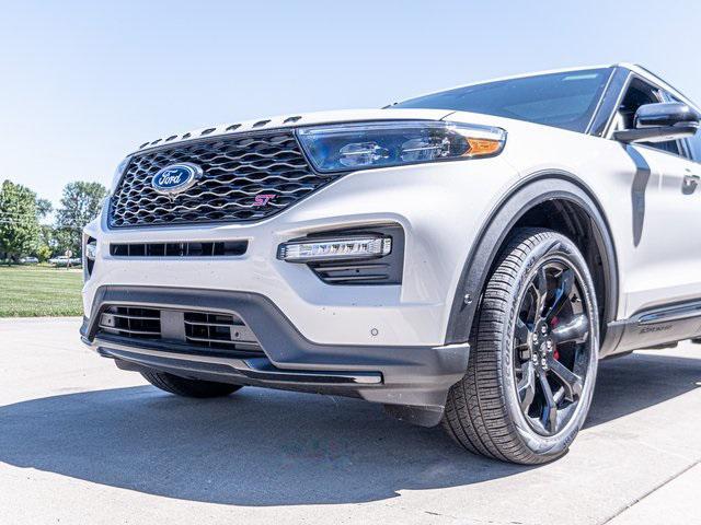 new 2024 Ford Explorer car, priced at $60,995