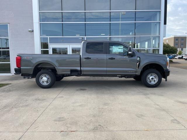 new 2024 Ford F-350 car, priced at $67,360