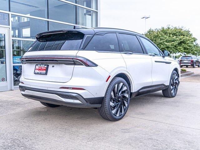 new 2024 Lincoln Nautilus car, priced at $60,195