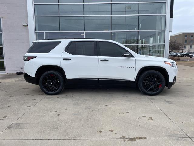 used 2021 Chevrolet Traverse car, priced at $33,495