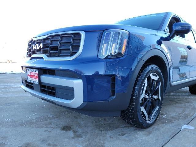 used 2023 Kia Telluride car, priced at $31,471