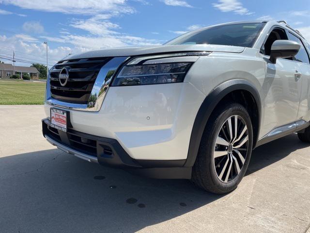 used 2023 Nissan Pathfinder car, priced at $38,995