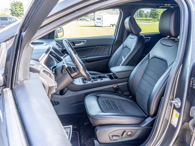 used 2020 Ford Edge car, priced at $24,995