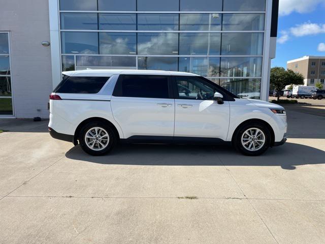 used 2022 Kia Carnival car, priced at $25,995