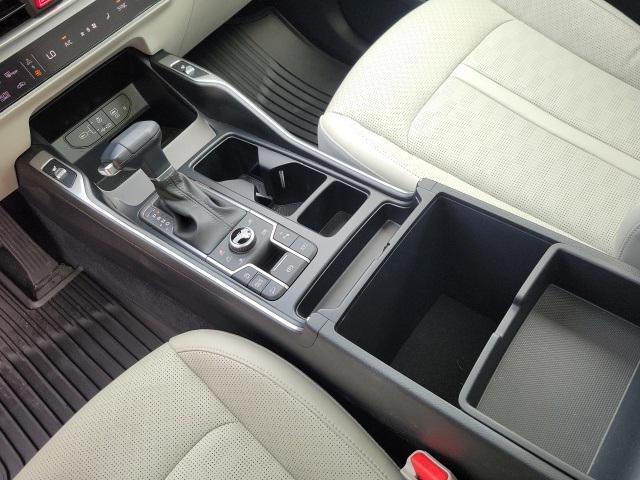 used 2024 Kia Sorento car, priced at $35,995