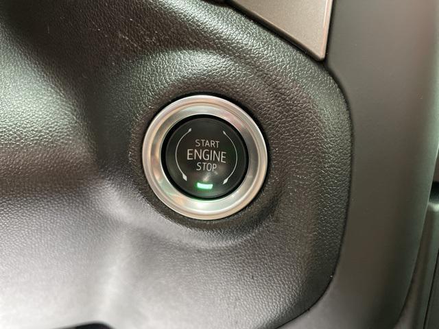 used 2025 Chevrolet Silverado 1500 car, priced at $43,995