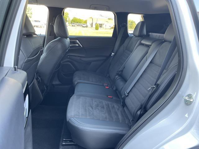 used 2024 Mitsubishi Outlander car, priced at $24,495