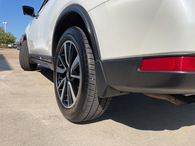 used 2019 Nissan Rogue car, priced at $18,995