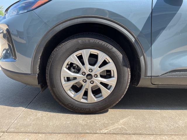 used 2024 Ford Escape car, priced at $24,995