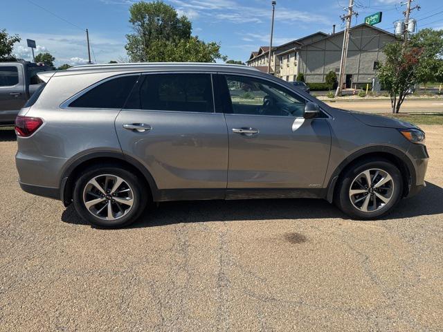 used 2019 Kia Sorento car, priced at $22,495