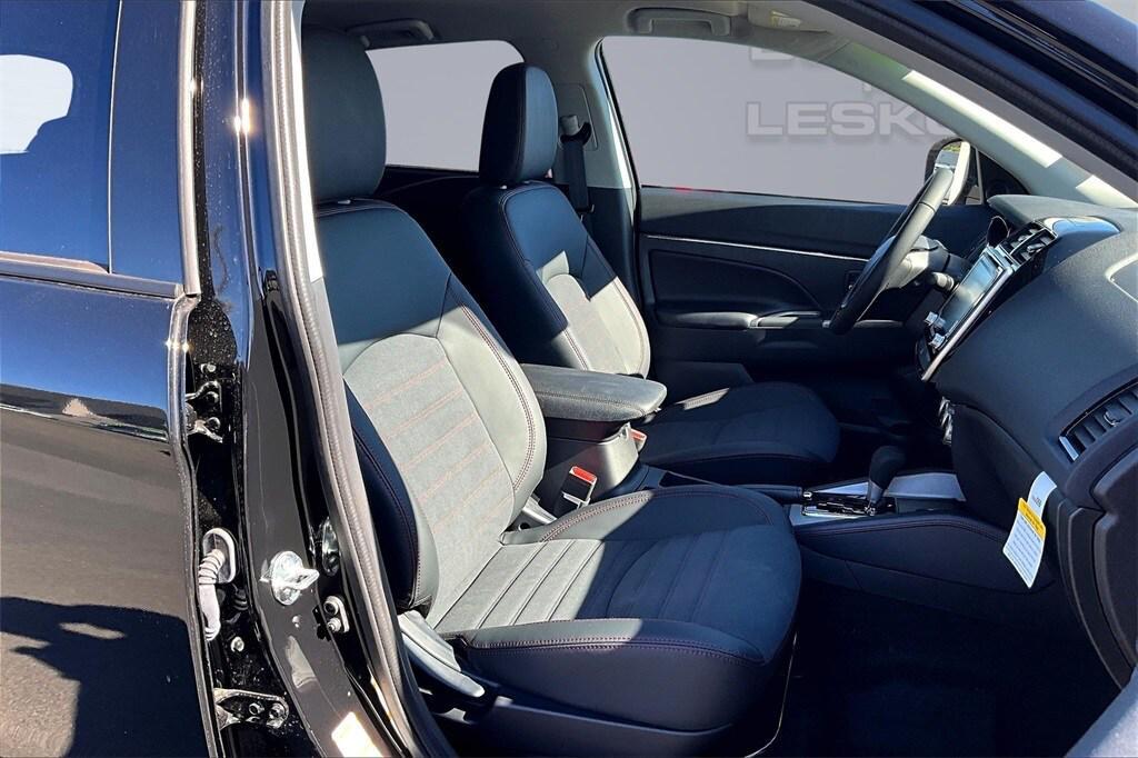 new 2025 Mitsubishi Outlander Sport car, priced at $26,998