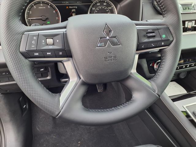 new 2024 Mitsubishi Outlander car, priced at $29,500