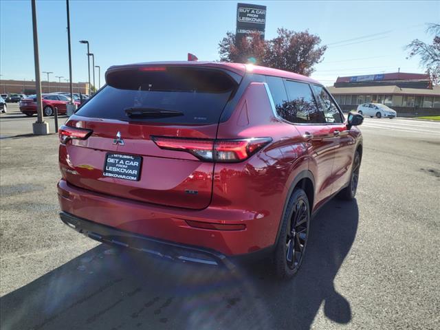 new 2024 Mitsubishi Outlander car, priced at $31,998