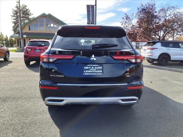 new 2024 Mitsubishi Outlander car, priced at $34,998