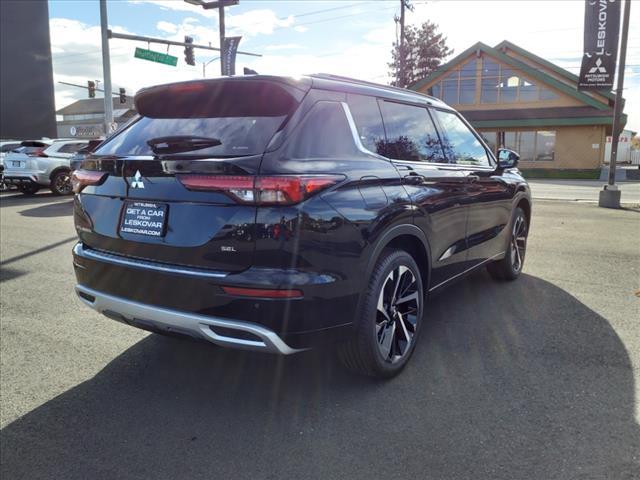 new 2024 Mitsubishi Outlander car, priced at $34,998