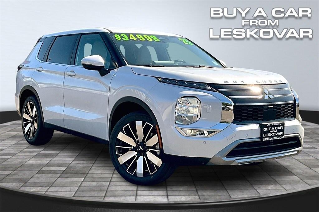 new 2025 Mitsubishi Outlander car, priced at $34,998