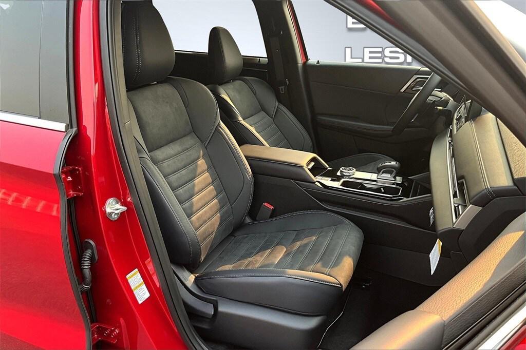 new 2025 Mitsubishi Outlander car, priced at $34,498