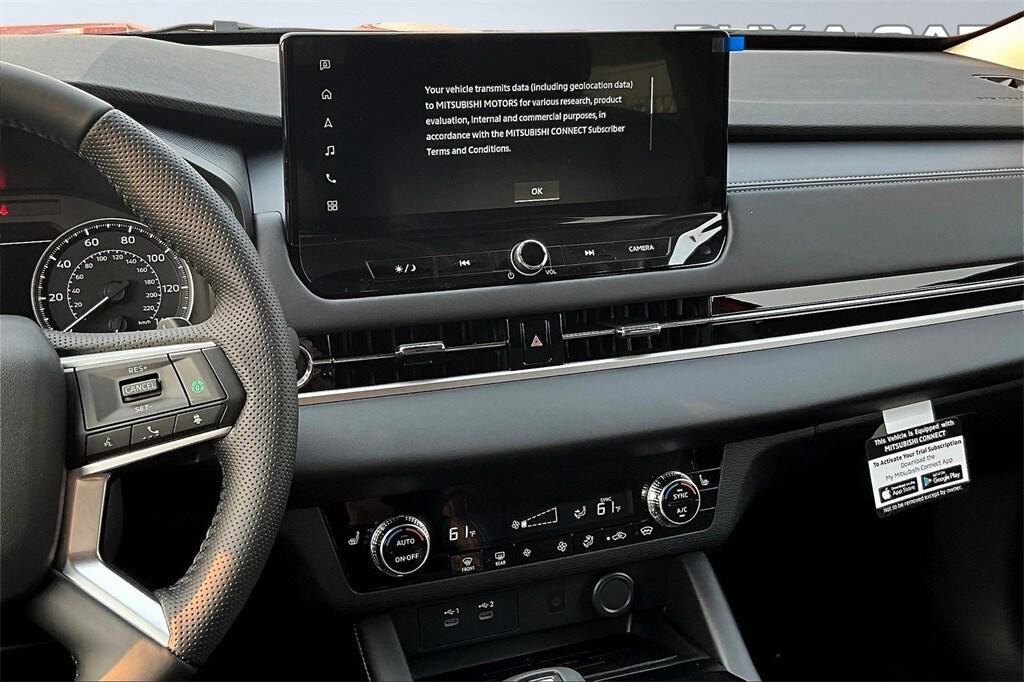 new 2025 Mitsubishi Outlander car, priced at $34,498