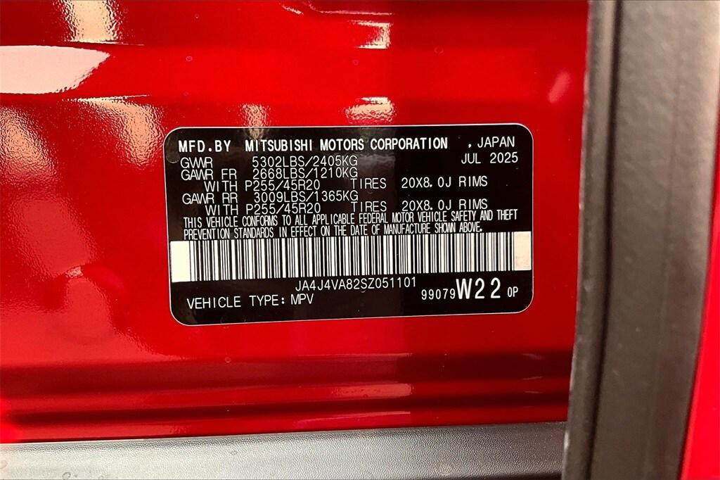 new 2025 Mitsubishi Outlander car, priced at $34,498