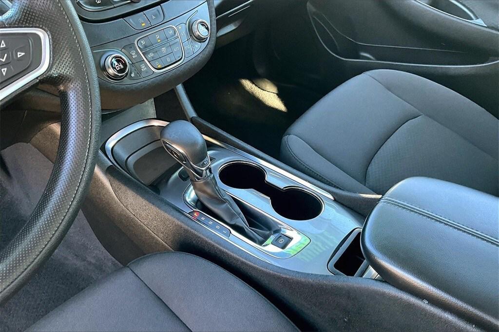 used 2023 Chevrolet Malibu car, priced at $16,998