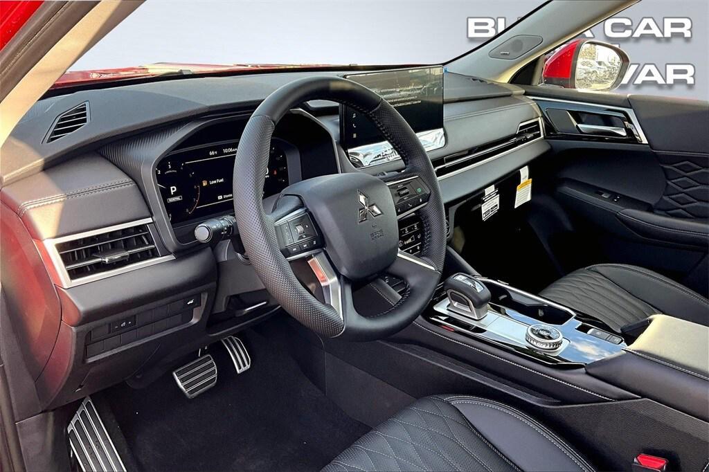 new 2025 Mitsubishi Outlander car, priced at $39,498