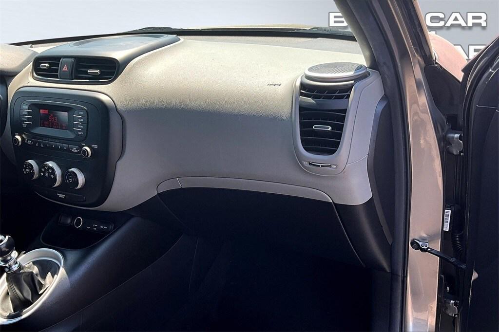 used 2015 Kia Soul car, priced at $4,998