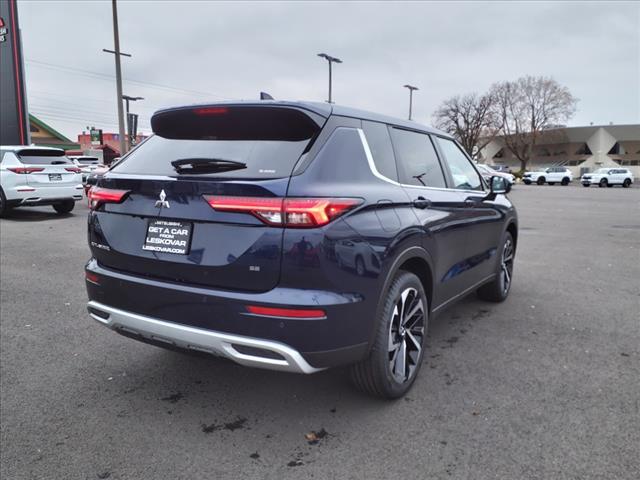 new 2024 Mitsubishi Outlander car, priced at $28,998