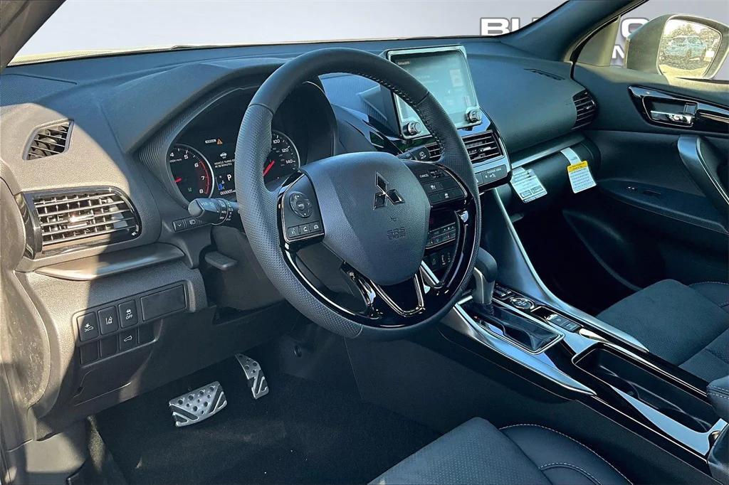 new 2025 Mitsubishi Eclipse Cross car, priced at $31,998