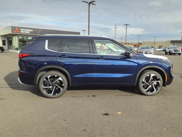 new 2024 Mitsubishi Outlander car, priced at $31,998