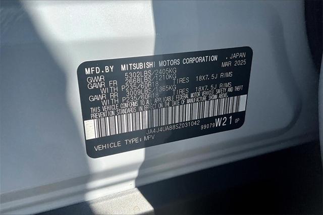 new 2025 Mitsubishi Outlander car, priced at $32,498