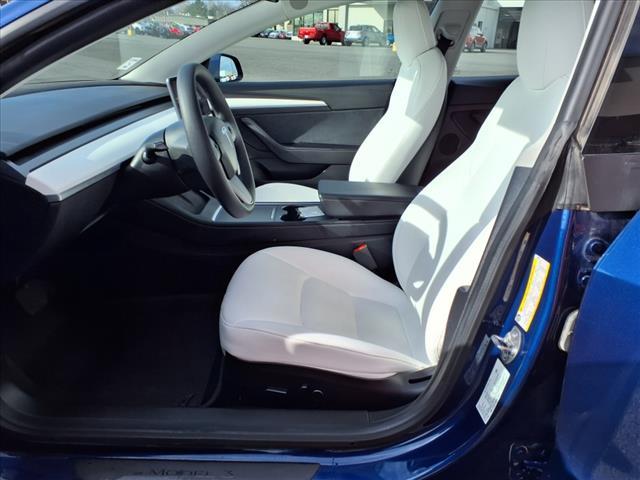 used 2022 Tesla Model 3 car, priced at $27,998