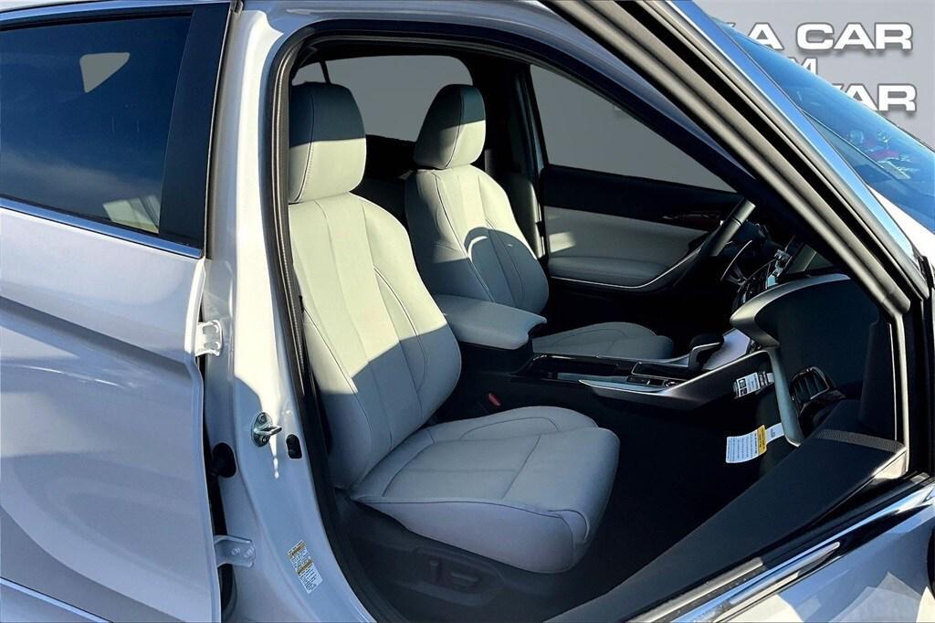 new 2026 Mitsubishi Eclipse Cross car, priced at $33,998