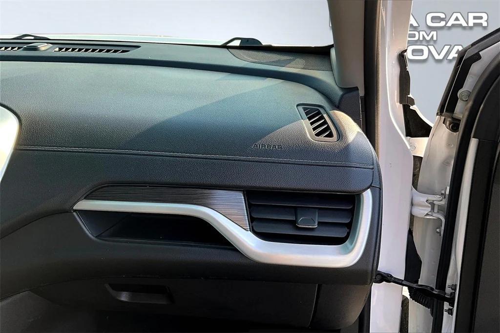 used 2024 GMC Terrain car, priced at $20,998