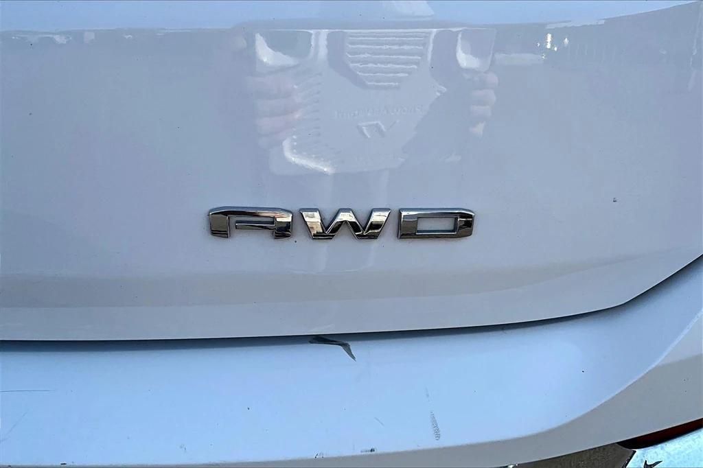 used 2024 GMC Terrain car, priced at $20,998