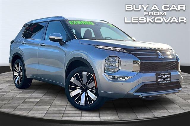 new 2025 Mitsubishi Outlander car, priced at $39,998