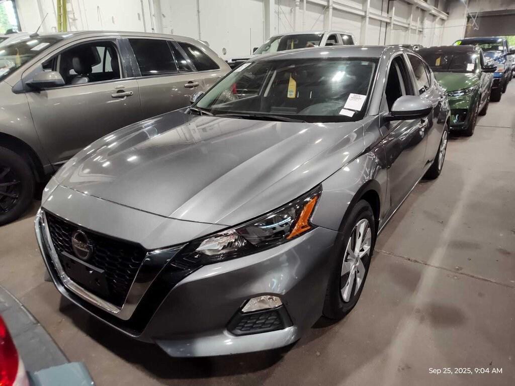 used 2022 Nissan Altima car, priced at $18,998